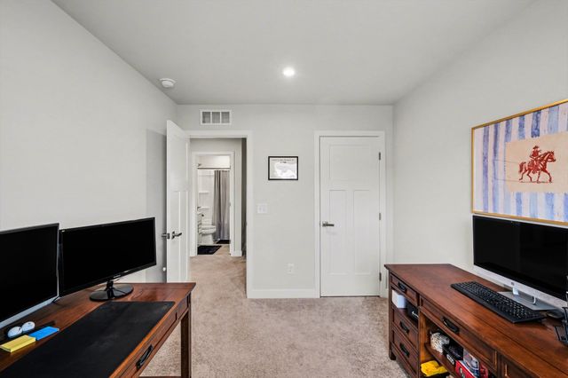 1145 Riverbrook Dr, Gallatin, TN 37066