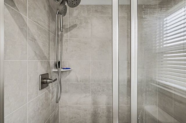 1145 Riverbrook Dr, Gallatin, TN 37066