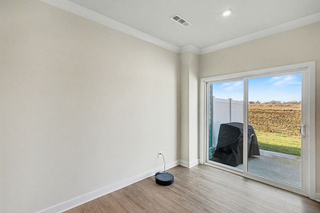 1145 Riverbrook Dr, Gallatin, TN 37066