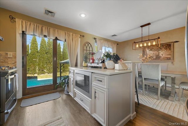 1356 Blue Spruce Lane, Wantagh, NY 11793