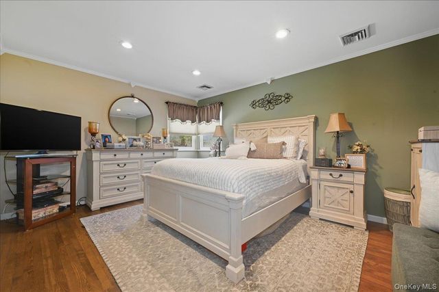 1356 Blue Spruce Lane, Wantagh, NY 11793