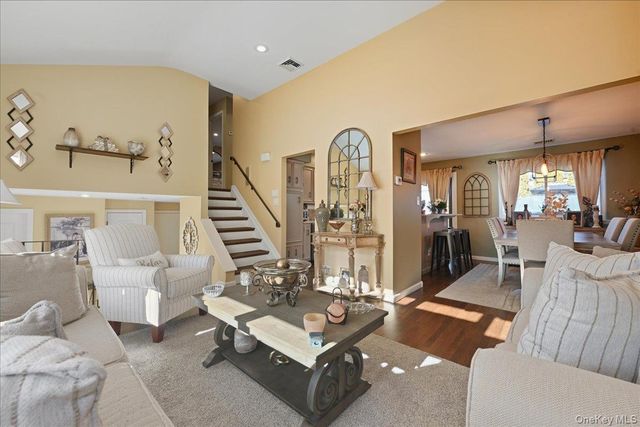 1356 Blue Spruce Lane, Wantagh, NY 11793