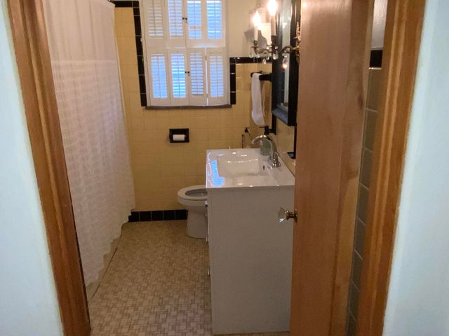 8245 Baring Avenue, Munster, IN 46321