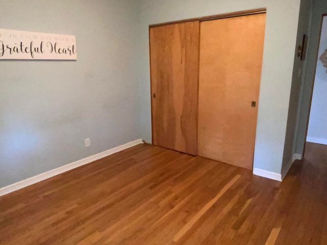 8245 Baring Avenue, Munster, IN 46321