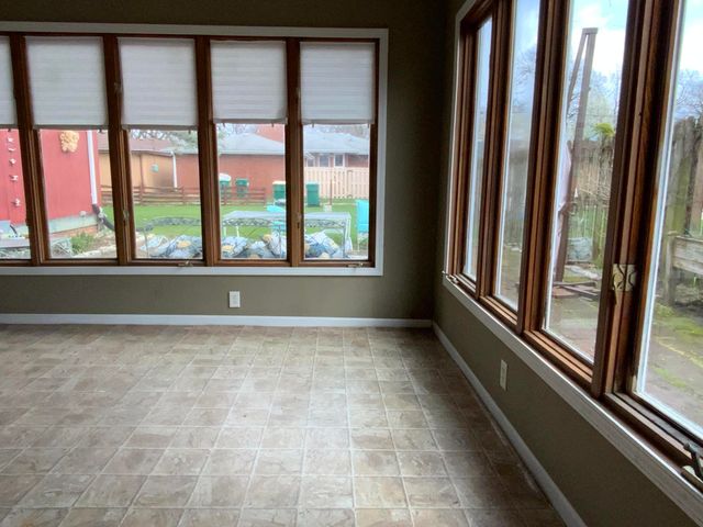 8245 Baring Avenue, Munster, IN 46321