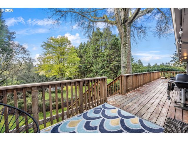 2400 Sw RICHARDSON St, Portland, OR 97239