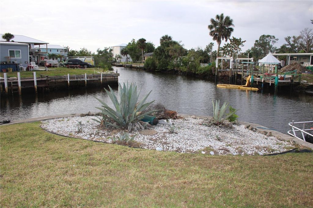 4252 BARDOT ROAD, Port Charlotte, FL 33953