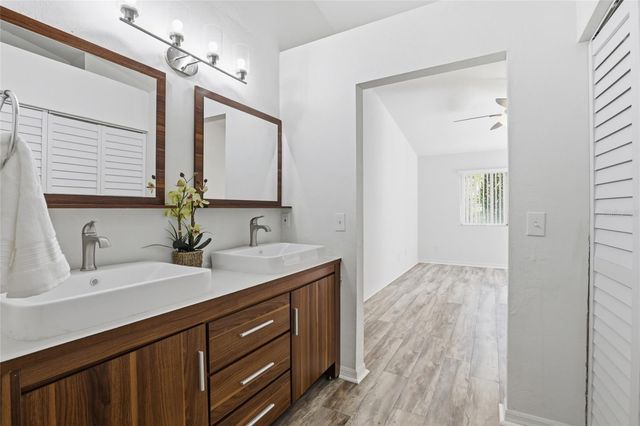 829 NW 124TH DRIVE, Newberry, FL 32669