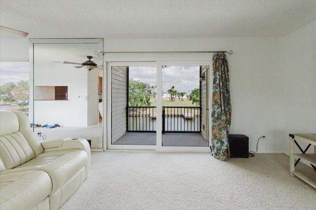 428 MOORINGS COVE DRIVE 7F, Tarpon Springs, FL 34689