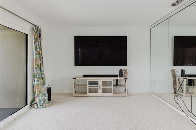 428 MOORINGS COVE DRIVE 7F, Tarpon Springs, FL 34689