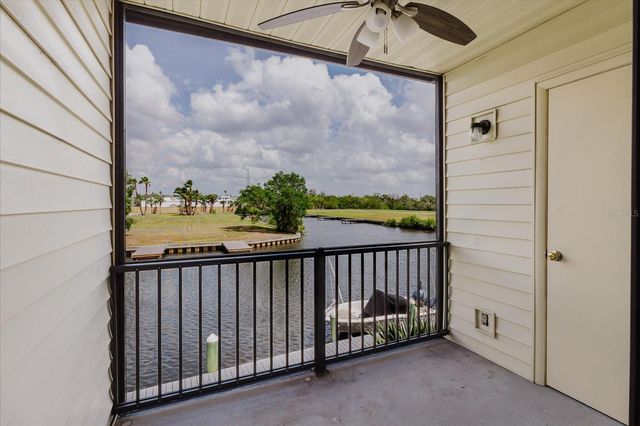 428 MOORINGS COVE DRIVE 7F, Tarpon Springs, FL 34689