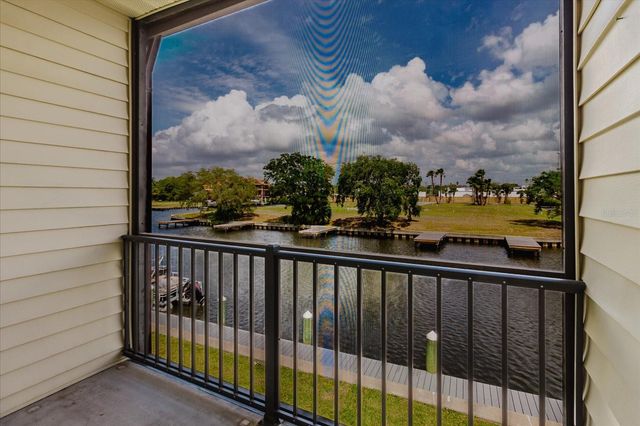 428 MOORINGS COVE DRIVE 7F, Tarpon Springs, FL 34689