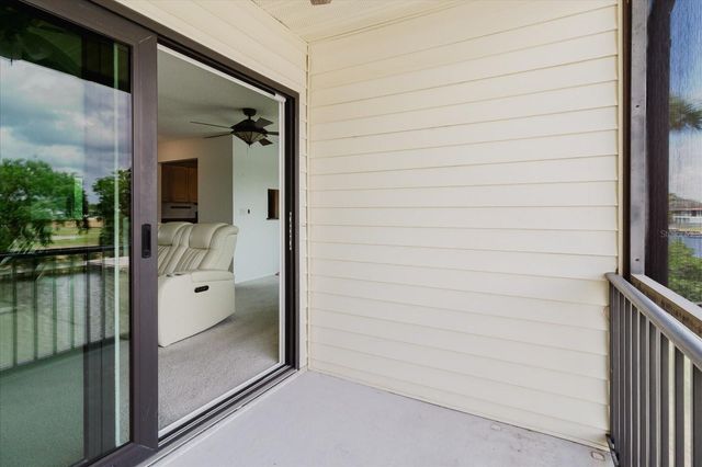 428 MOORINGS COVE DRIVE 7F, Tarpon Springs, FL 34689