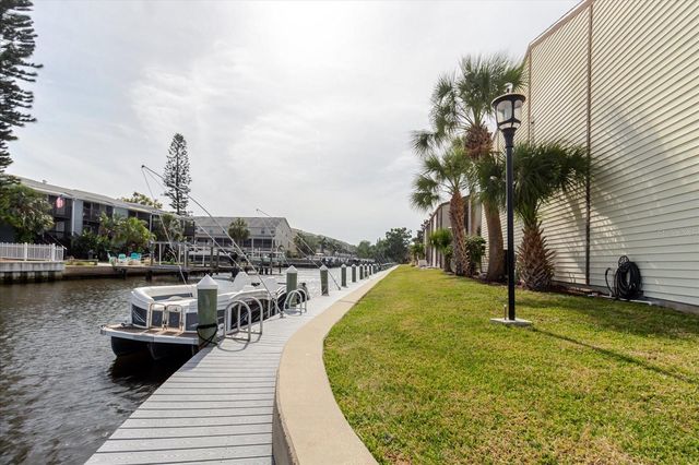428 MOORINGS COVE DRIVE 7F, Tarpon Springs, FL 34689