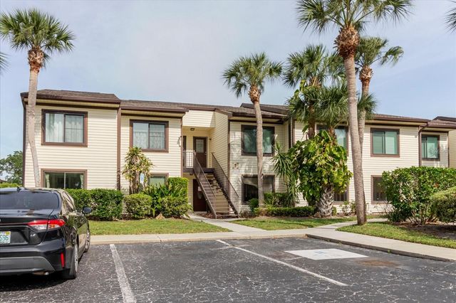 428 MOORINGS COVE DRIVE 7F, Tarpon Springs, FL 34689