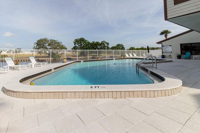 428 MOORINGS COVE DRIVE 7F, Tarpon Springs, FL 34689
