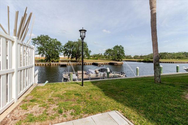 428 MOORINGS COVE DRIVE 7F, Tarpon Springs, FL 34689