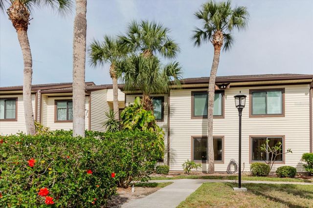 428 MOORINGS COVE DRIVE 7F, Tarpon Springs, FL 34689