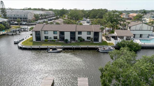 428 MOORINGS COVE DRIVE 7F, Tarpon Springs, FL 34689