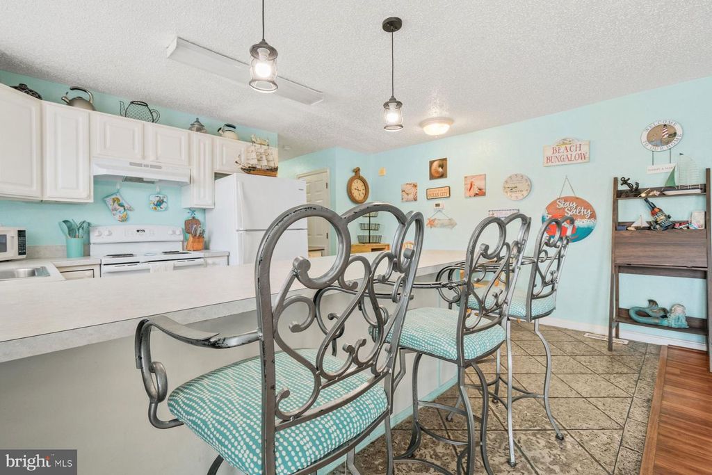 Image 11 of property listing at 207 8TH ST #103C, Ocean City, MD 21842
