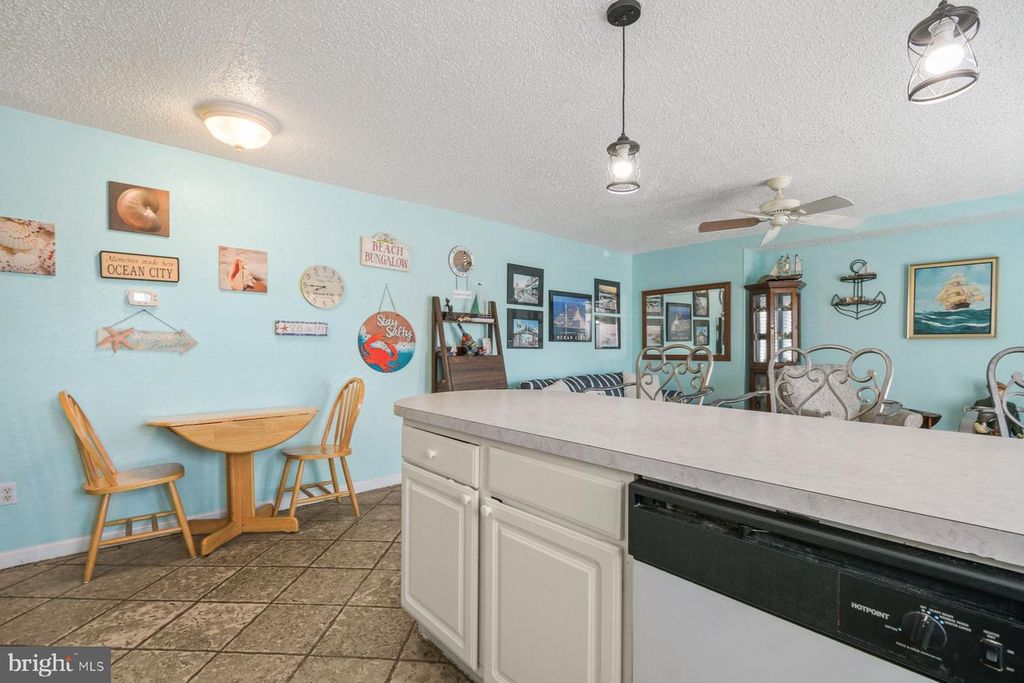 Image 12 of property listing at 207 8TH ST #103C, Ocean City, MD 21842