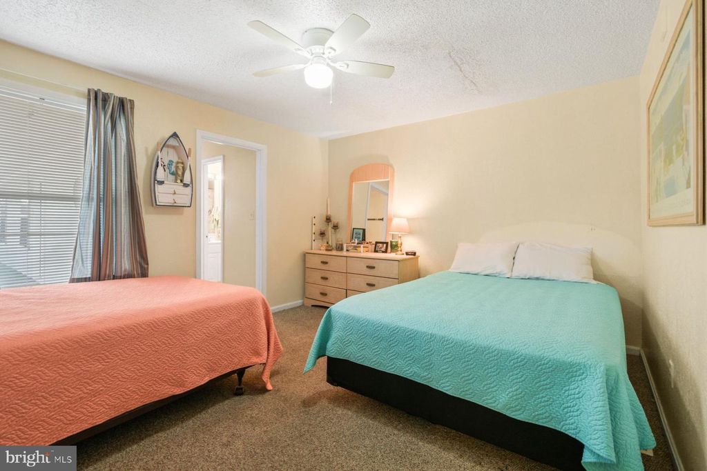 Image 16 of property listing at 207 8TH ST #103C, Ocean City, MD 21842
