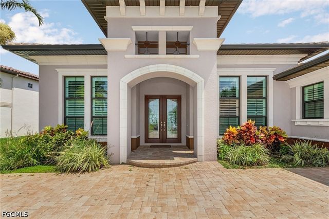 2262 SE 28th ST, Cape Coral, FL 33904