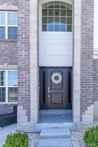 7474 Shadow Point Drive, St Louis, MO 63129