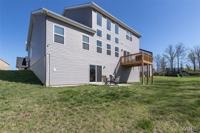 7474 Shadow Point Drive, St Louis, MO 63129