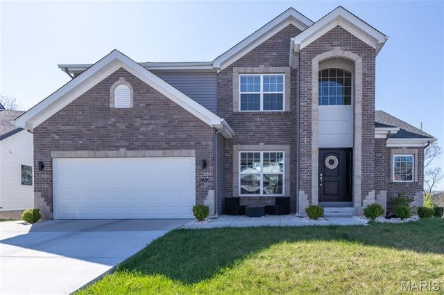 7474 Shadow Point Drive, St Louis, MO 63129