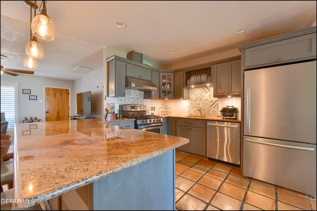 5316 Gary Owen Road, El Paso, TX 79903