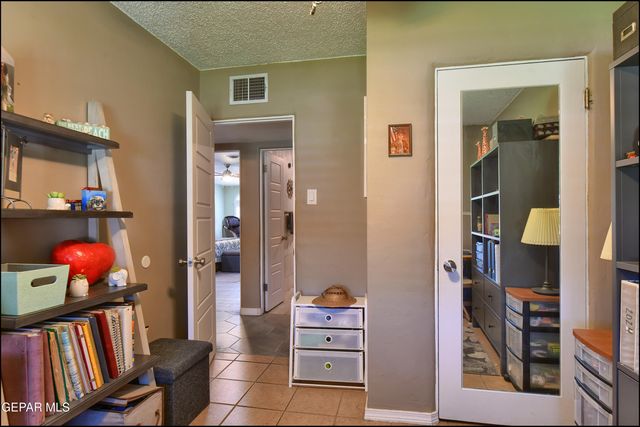5316 Gary Owen Road, El Paso, TX 79903