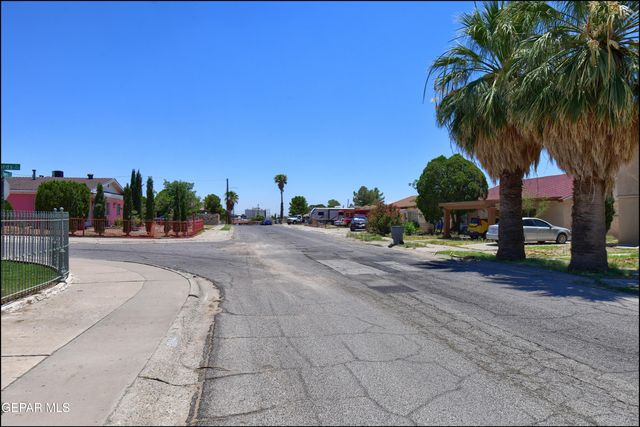 5316 Gary Owen Road, El Paso, TX 79903