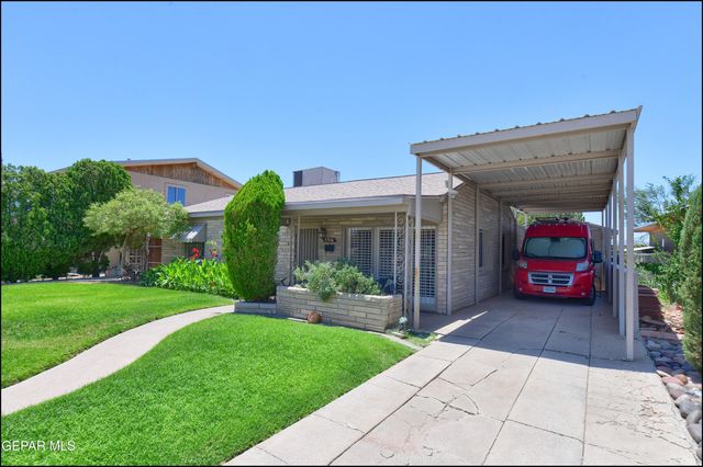 5316 Gary Owen Road, El Paso, TX 79903