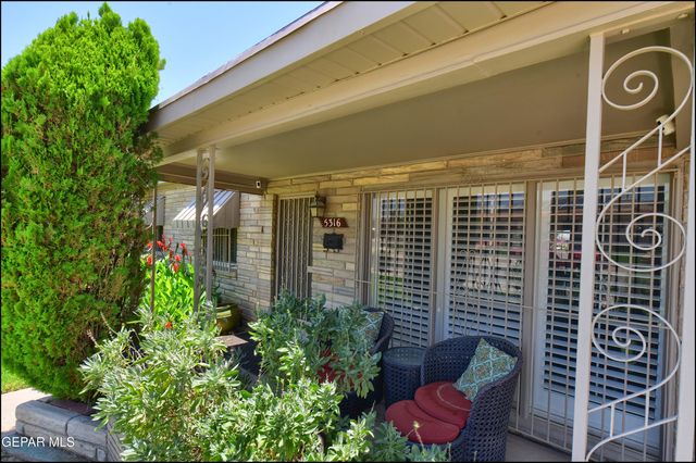 5316 Gary Owen Road, El Paso, TX 79903