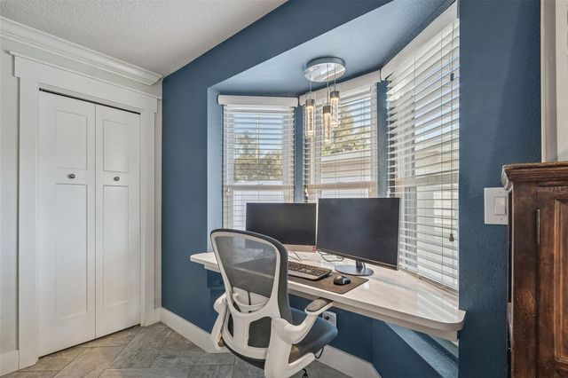 427 VILLAGRANDE AVENUE S, St Petersburg, FL 33707