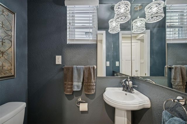 427 VILLAGRANDE AVENUE S, St Petersburg, FL 33707