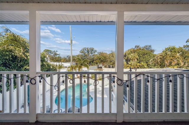 427 VILLAGRANDE AVENUE S, St Petersburg, FL 33707