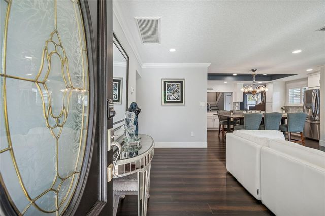 427 VILLAGRANDE AVENUE S, St Petersburg, FL 33707