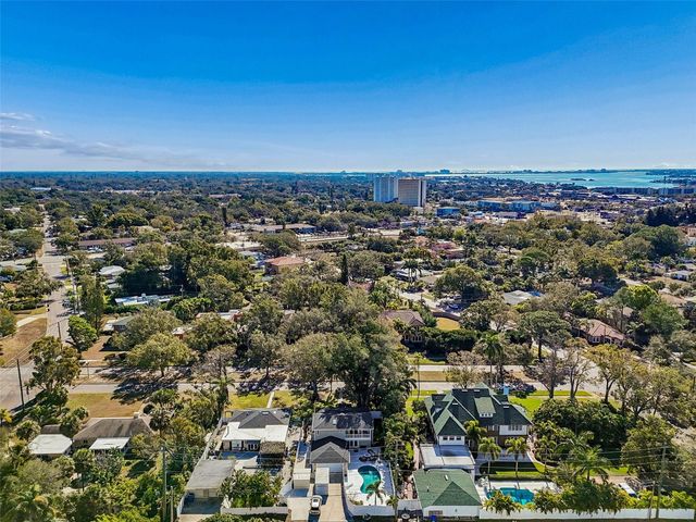 427 VILLAGRANDE AVENUE S, St Petersburg, FL 33707