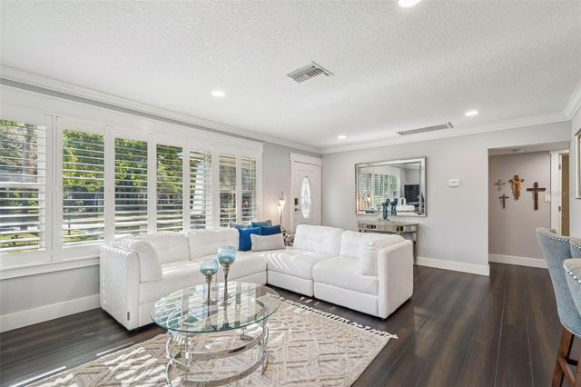 427 VILLAGRANDE AVENUE S, St Petersburg, FL 33707