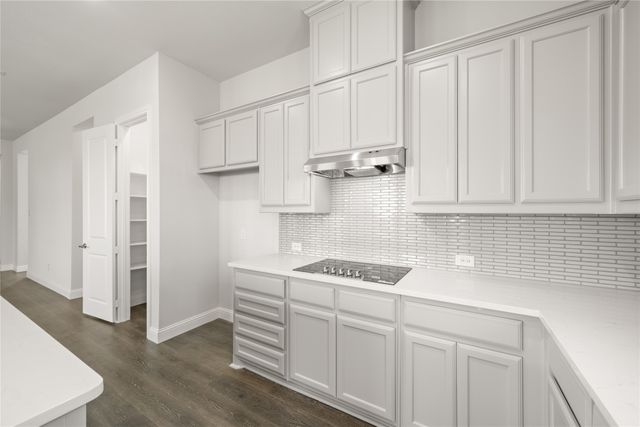 4021 Alpine Street, Midlothian, TX 76065