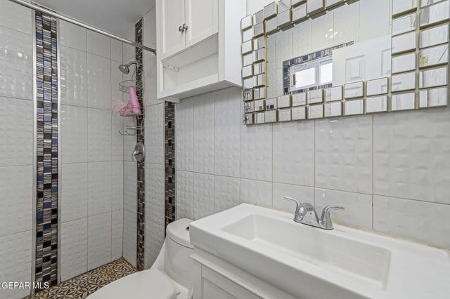 10548 SIDNEY Street, El Paso, TX 79924