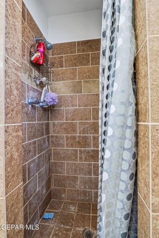 10548 SIDNEY Street, El Paso, TX 79924