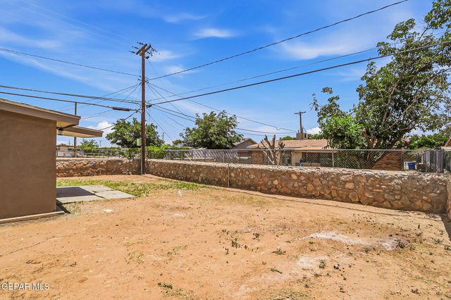 10548 SIDNEY Street, El Paso, TX 79924