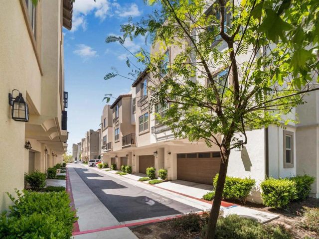 340 Millstream Court, Santee, CA 92071