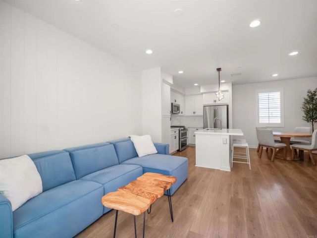 340 Millstream Court, Santee, CA 92071