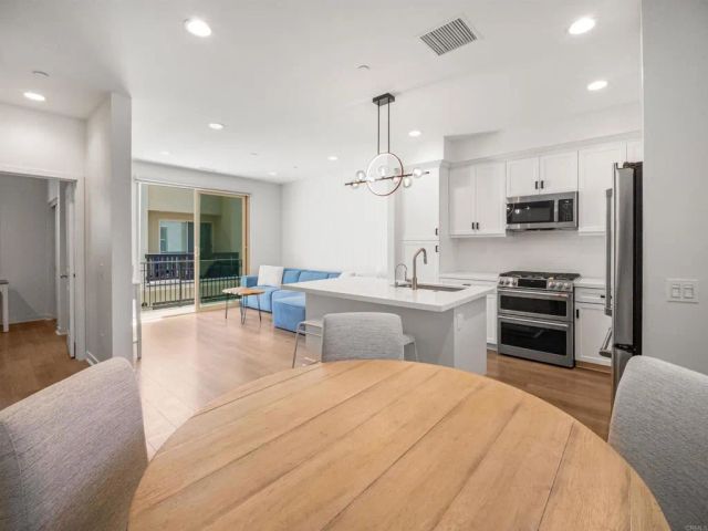 340 Millstream Court, Santee, CA 92071