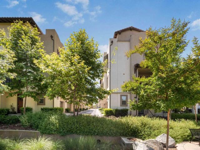 340 Millstream Court, Santee, CA 92071