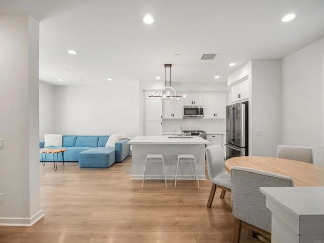 340 Millstream Court, Santee, CA 92071